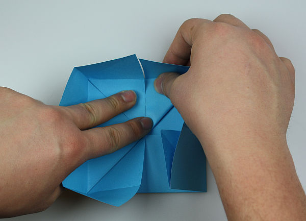 origami-schmetterling-falten-schritt-14